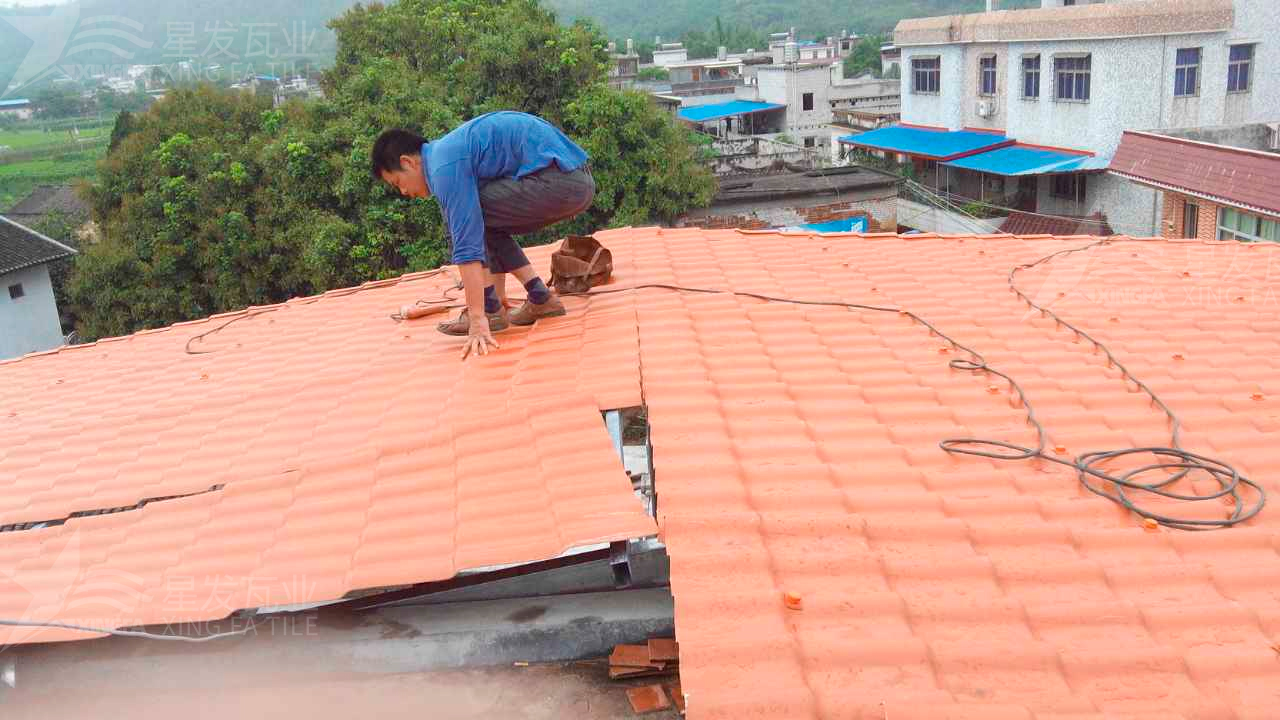 渭南屋頂鋪設安裝合成樹脂瓦時，牢牢記住這3點，就不怕屋頂出問題！